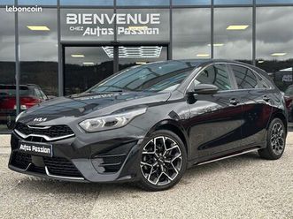 17 490 ht kia ceed phase 2 hatchback 1.6 crdi 136 ch mhev dct7 gt line. 1ere main. 01/2024