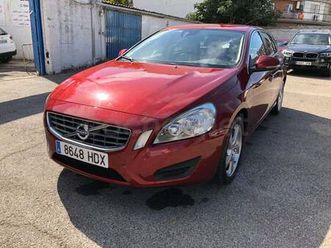 volvo v60 2.0 d3 summum auto