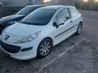 peugeot 207 1.4 hdi 70 clim commercial
