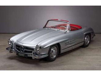 mercedes-benz sl 300sl moteur en alliage et freins à disque