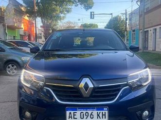 renault sandero 1.6 zen ph2 2020. vendo, permuto y financio. el vehiculo se encuentra en perfecto estado, super completo linea nueva, contiene cierre centraliza