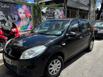 renault sandero 2011