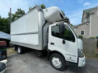 2018 hino 195 refrigerated box exc condition