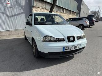 seat arosa 1.0i stella