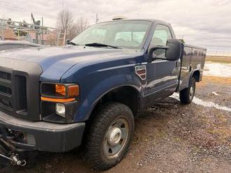 2008 ford f-350 super duty xl 4wd 6.4l diesel w/utility body