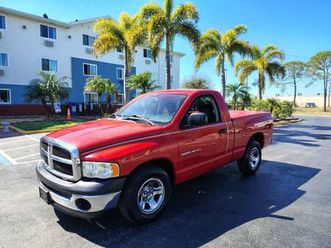 05 ram 1500 short bed gas save v6 3.7 magnum runs & looks good
