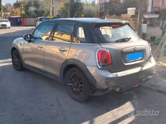 mini one 75cv 65.000km incidentata.