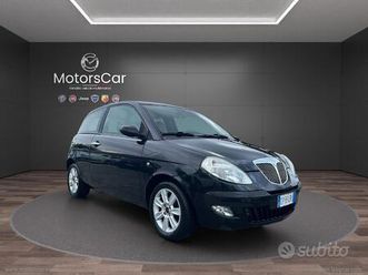 lancia ypsilon 1.3 mjt 16v platino