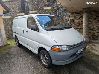 toyota hiace 1996