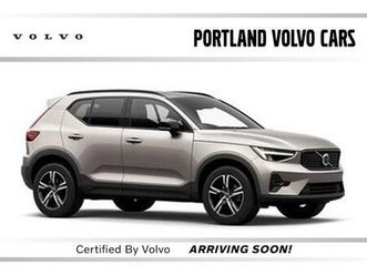 certified 2023 volvo xc40 b5 plus dark theme
