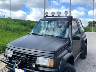 suzuki vitara sidekick