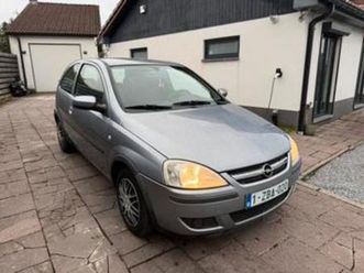 ② opel corsa 1.3 diesel (206000 km ) — opel — 2ememain