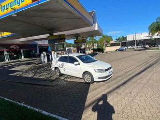 volkswagen voyage 1.0/1.0 city mi total flex 8v 4p 2013