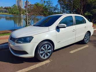 volkswagen voyage 1.0/1.0 city mi total flex 8v 4p 2013