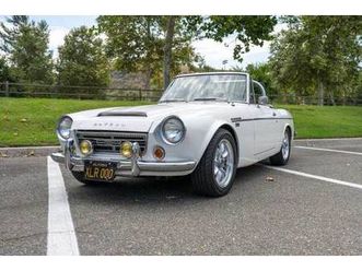 1968 datsun 2000 roadster