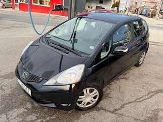 honda jazz 1,4, 2009 god.