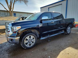 toyota tundra * crewmax*