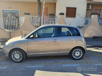 lancia y 14000 con impianto gpl perfetto