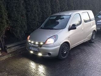 toyota yaris verso 1.4d4 b. długie opłaty nowe hamulce sosnowiec • olx.pl