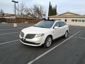 2013 lincoln mkt ecoboost awd suv with clean title and low miles