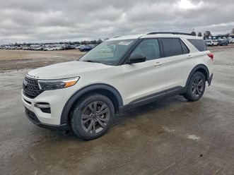 ford explorer 2.3l xlt