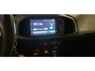 hatch lt 1.0 8v flex mec. 4p