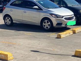 hatch lt 1.4 8v flex aut. 4p