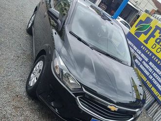 hatch lt 1.0 8v flex mec. 4p