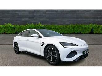 82.5kwh excellence auto awd 4dr