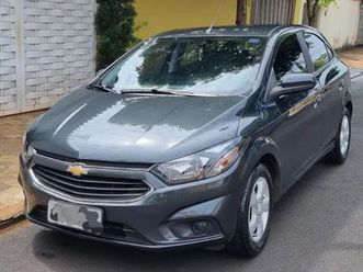 hatch lt 1.4 8v flex mec. 4p