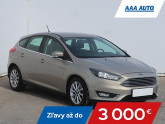 ford focus 1.0 ecoboost, sr,2.maj, serv.kniha, klíma