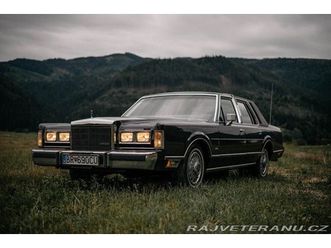 lincoln town car 5.0 v8 1984