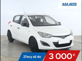 hyundai i20 1.2, sr,2.maj, klíma