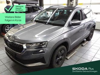 skoda karoq ambition 1.5 tsi ahk, acc, amundsen, kamer