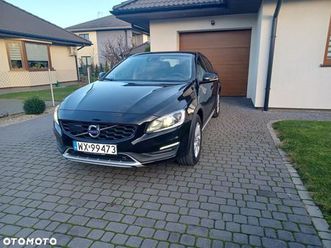 volvo s60 cross country t5 awd momentum