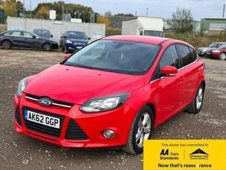 2012 ford focus 1.0 zetec (125ps) hatchback