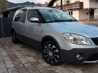 skoda roomster scout 105 ps tüv bis 12.2026