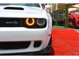 dodge challenger sxt rwd