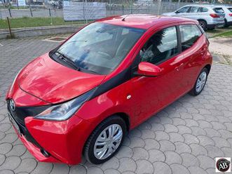 aygo 2ª serie aygo 1.0 vvt-i 69 cv 5 porte x-play