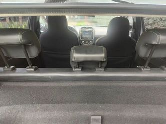 renault kwid intense 1.0 flex 12v 5p mec. 2018