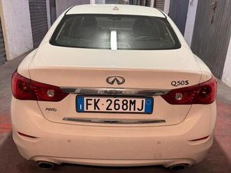 infiniti q50 hybrid ibrida