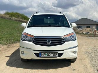 ssangyong rodius 2.0d 7locuri 2013 proprietar cristuru secuiesc