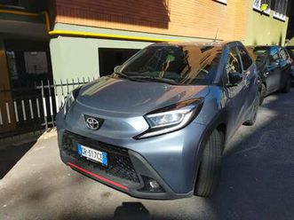 aygo x 1.0 undercover 72cv
