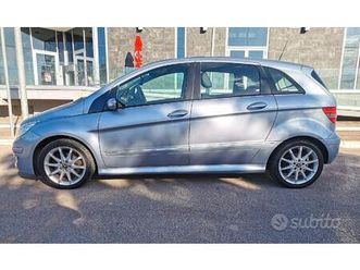 mercedes bens classe b (w245)