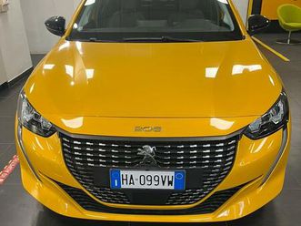 peugeot 208 gt line