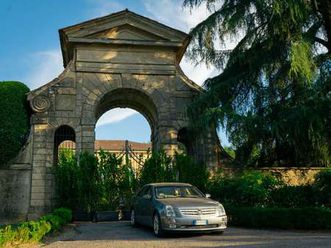 sts 4.6 v8 sport luxury 2000 unico proprietario