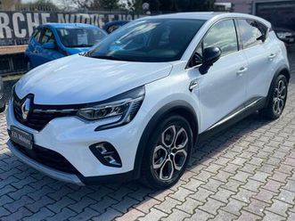 renault captur plug-in hybrid e-tech 160 cv intens