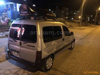 sahibinden peugeot partner 1.9 d combispace 2000 model kütahya 321.000 km gri (gümüş) - 37927666 | arabam.com