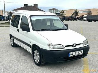 galeriden peugeot partner 1.9 d combi 2001 model kütahya 318.000 km beyaz - 37717554 | arabam.com