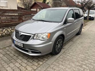lancia voyager 2.8 ds gold (automata) (7 személ...